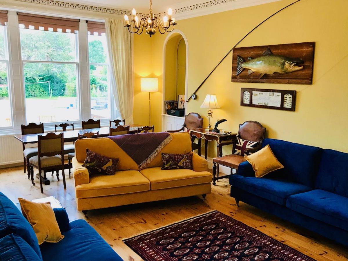 Lairds Lodge Inverness Esterno foto