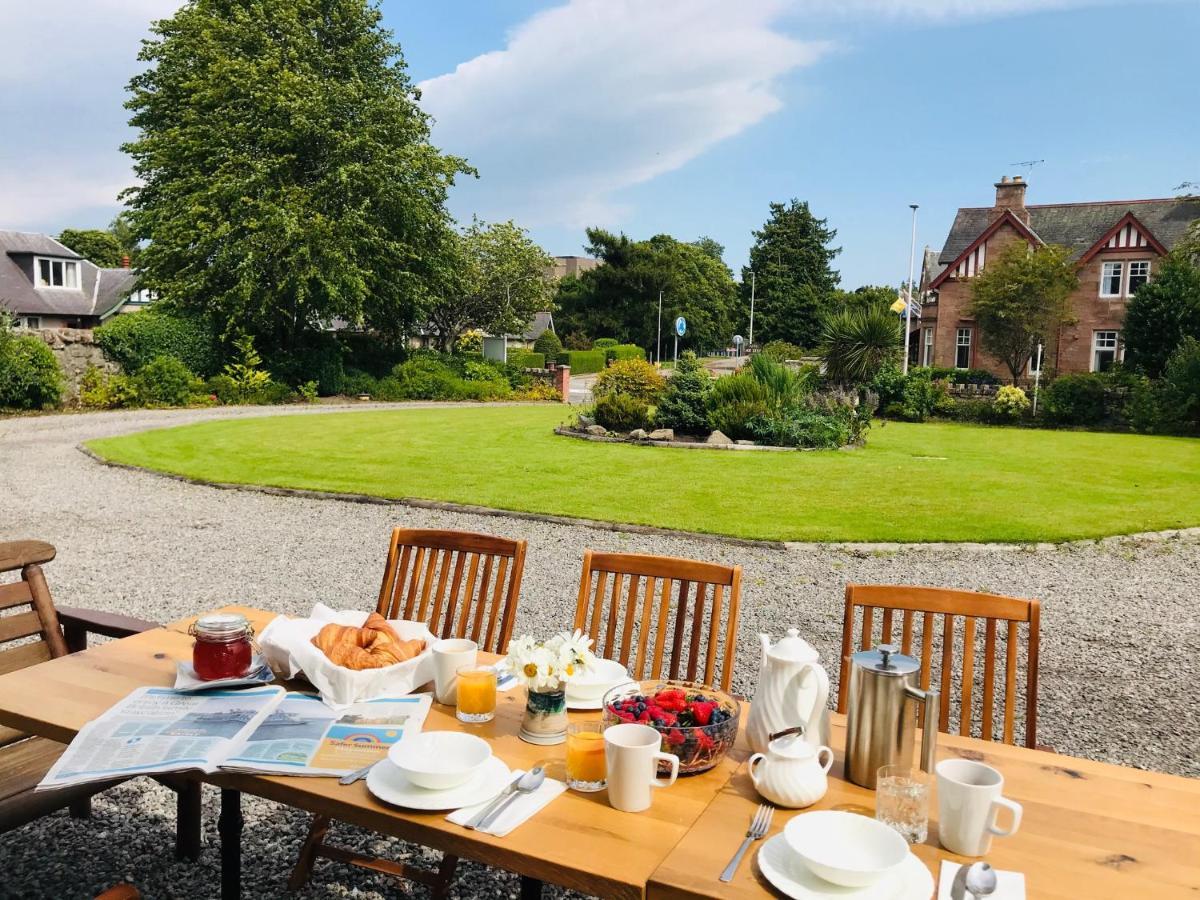 Lairds Lodge Inverness Esterno foto