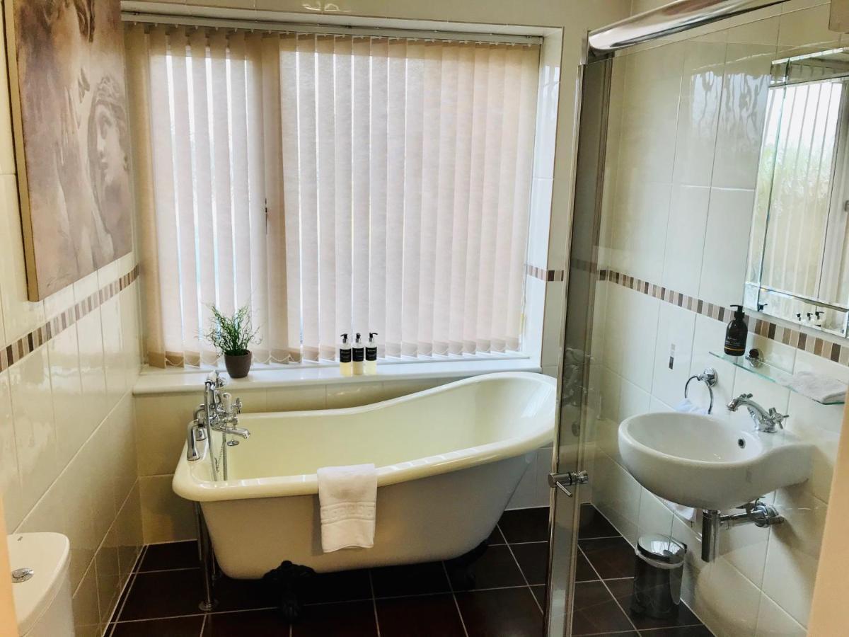 Lairds Lodge Inverness Esterno foto