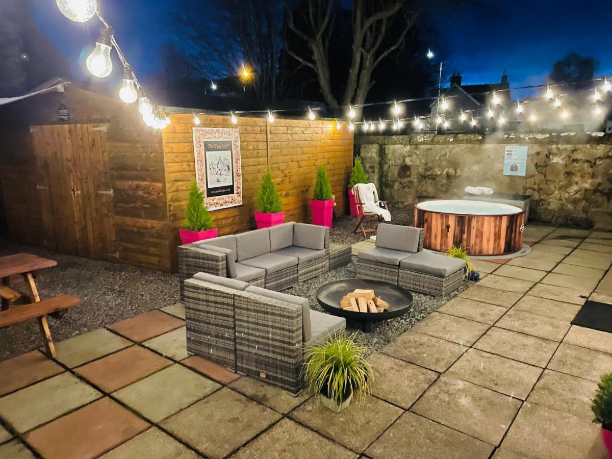 Lairds Lodge Inverness Esterno foto
